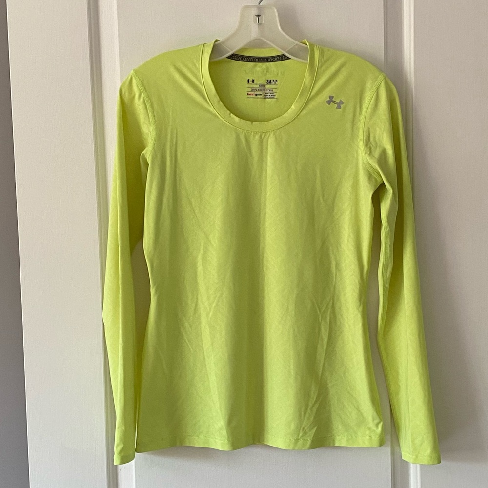 Under armour heat gear size S